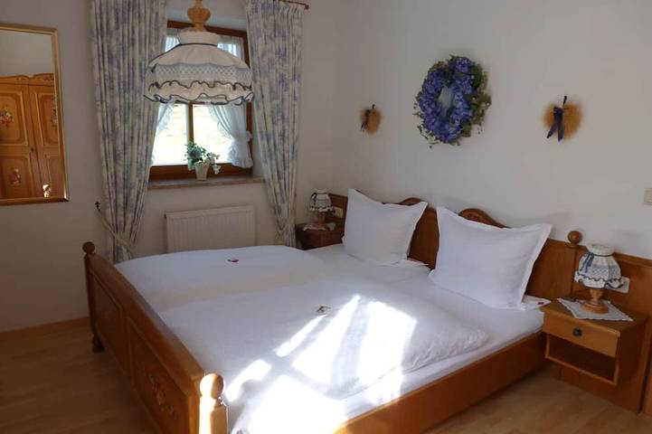 Ferienwohnung für 2 Personen, mit Garten und Balkon in Bayerisch Gmain - 3