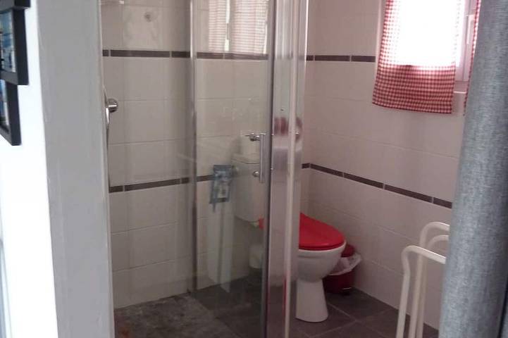 Gîte pour 2 personnes, avec terrasse à Esnandes - 4