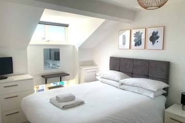 Apartment for 4 People in Exeter, Devon, Photo 3