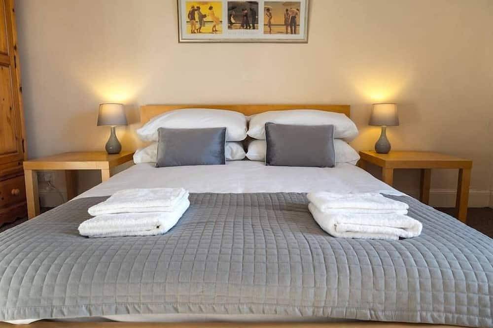 Geheel appartement, ☆ Bright, 2 Bedroom West End Apartment ☆ in Dundee, Angus