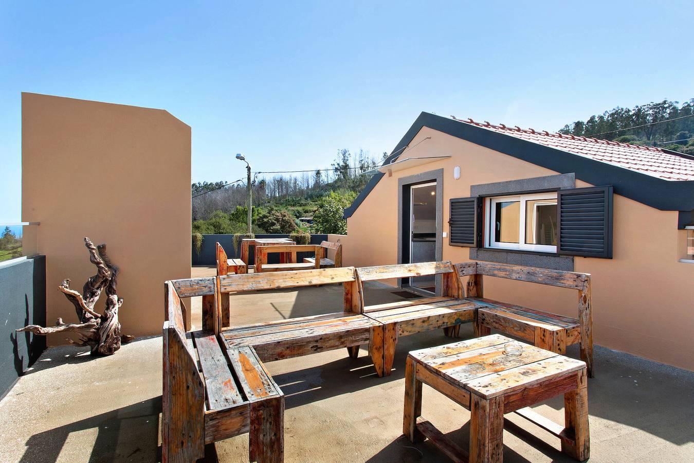 Entire apartment, Apartment 'Palheiro Dos 3 A's - Soulful Stays' with Sea View, Wi-Fi and Air Conditioning in Achadas da Cruz, Madeira