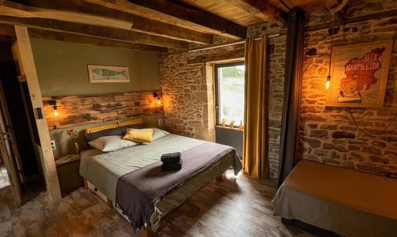 Location de vacances pour 4 personnes, avec jardin et vue à Saint-Cernin-de-Larche