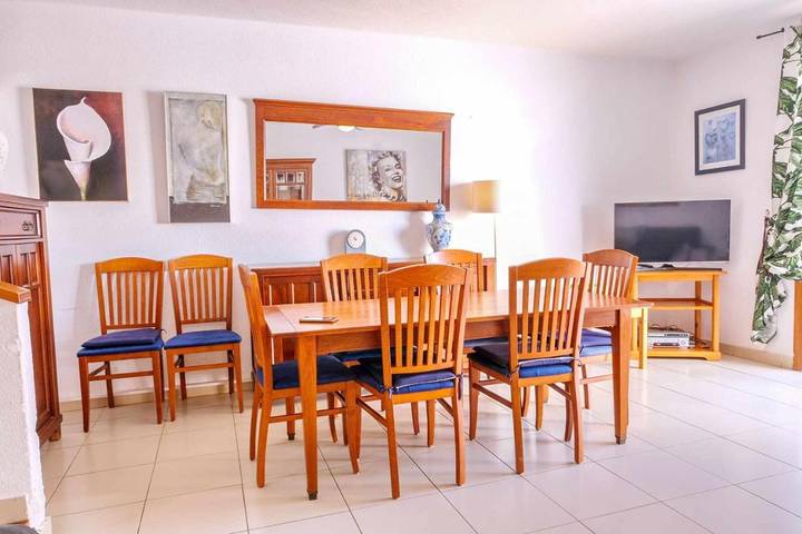 Villa pour 6 personnes, avec balcon ainsi que piscine et jardin à Playa de las Américas - 3