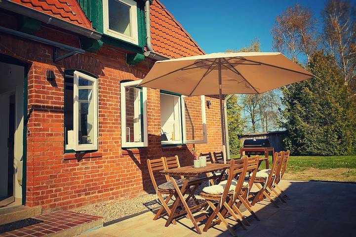 Ferienhaus für 8 Personen, mit Garten in Riepsdorf