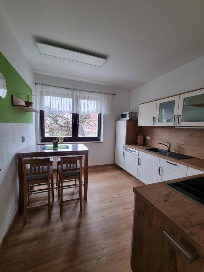 Ferienwohnung für 7 Personen, mit Ausblick in Rudolstadt