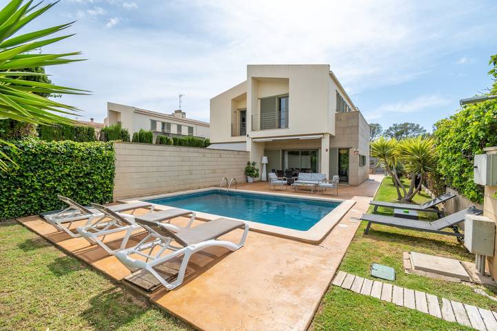 Casa vacanza per 5 persone, con Balcone e Giardino a Bellavista