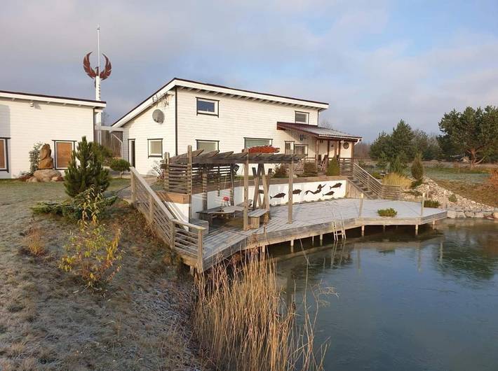 Ferienhaus für 19 Personen, mit Whirlpool und Terrasse sowie Garten und Sauna in Litauen