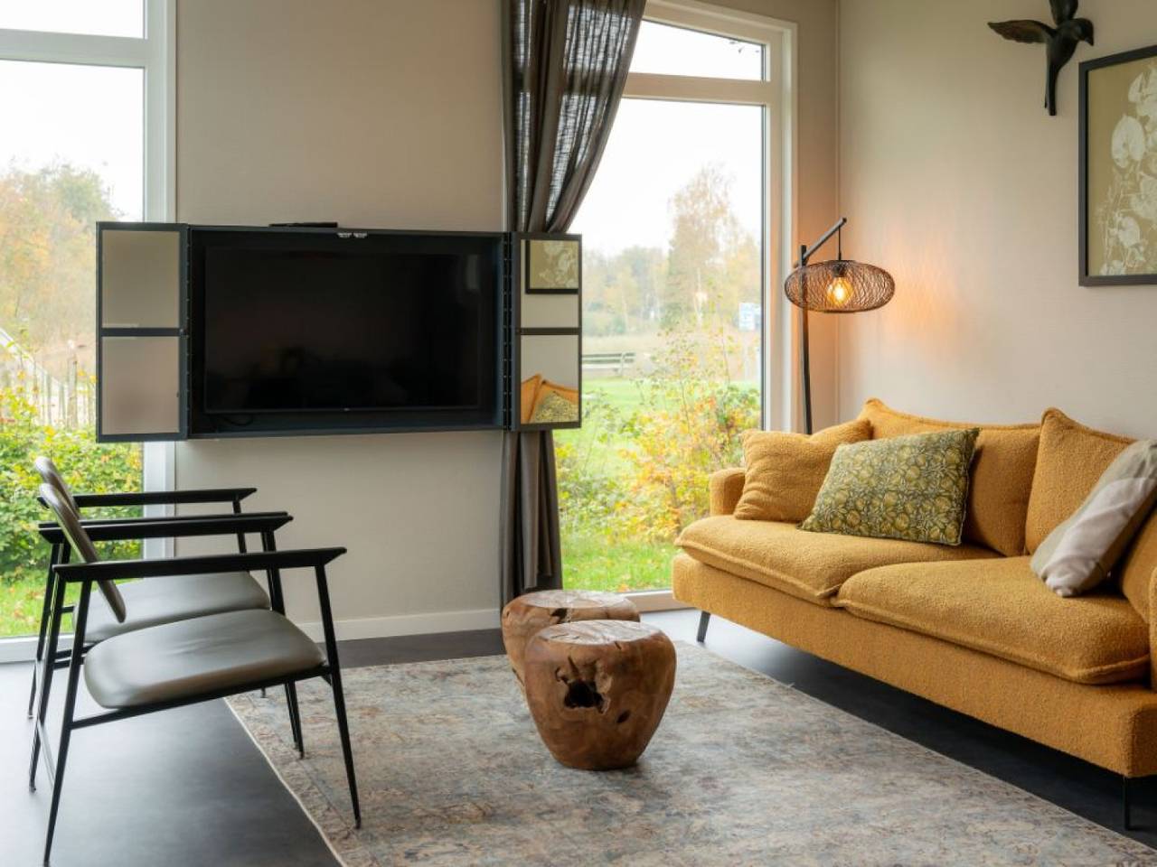 Modernes Chalet für 4 Personen, gelegen in einem Wald- und Feuchtgebiet in Sint Nicolaasga in Sint Nicolaasga, Friesland