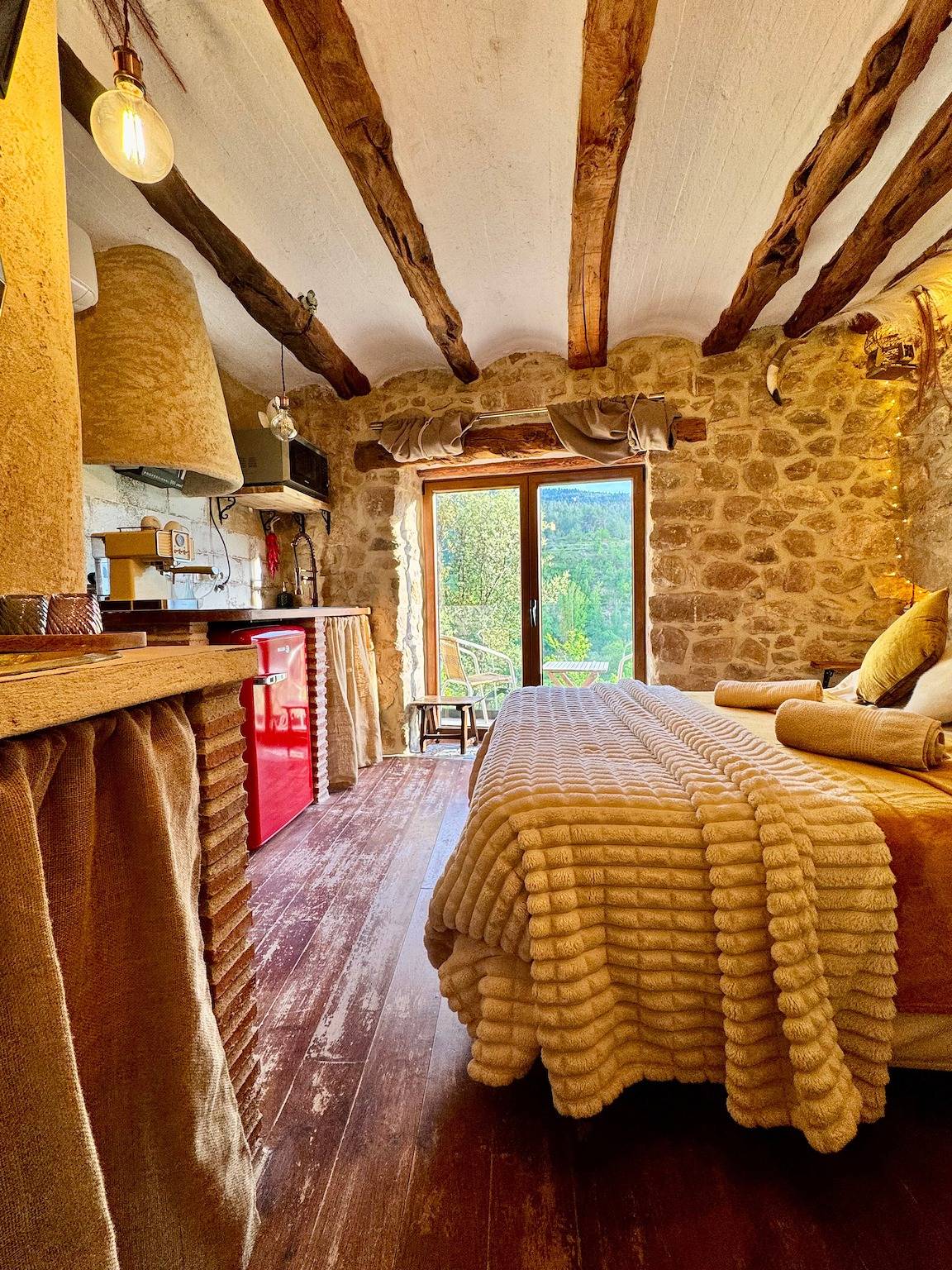 Appartement 'Gnomo' met Uitzicht op de Bergen, Wi-Fi en Airconditioning, foto 7