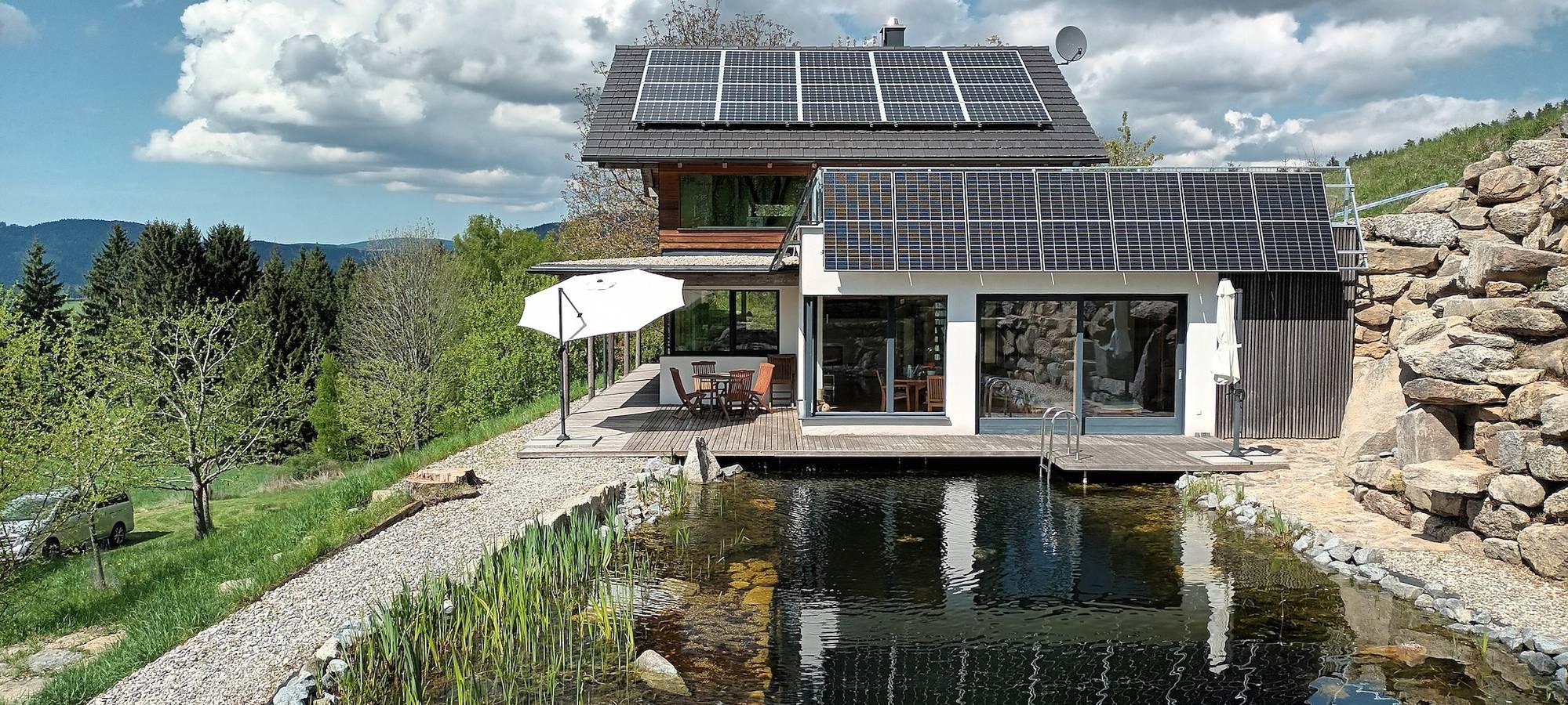 Holiday Home 'Am Teich' with Mountain View, Private Terrace and Wi-Fi in Bezirk Freistadt