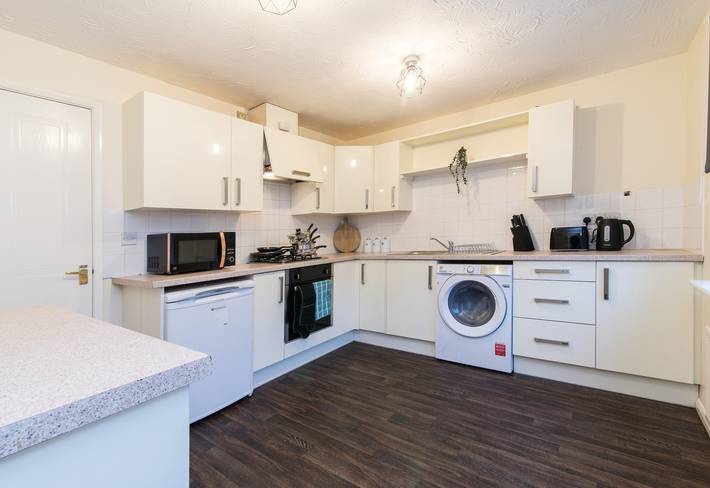 House - Sleeps 6/7 - Pets Ok - Parking - Garden in Coventry, Birmingham y alrededores