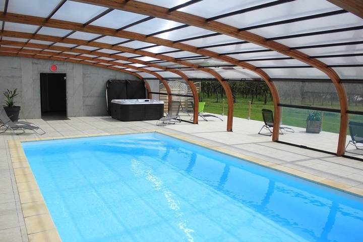 Gîte para 4 pessoas, com jardim e jacuzzi e ainda terraço and piscina - 1