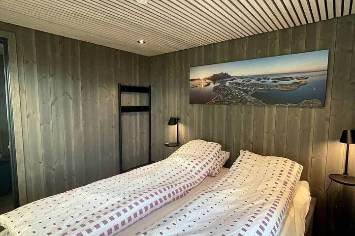 Ganze Wohnung, Rorbuleilighet i toppetasjen i Henningsvær in Henningsvær, Vågan