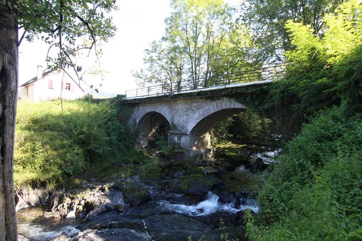 Gîte pour 6 personnes, avec jardin, animaux acceptés à Arette - 3