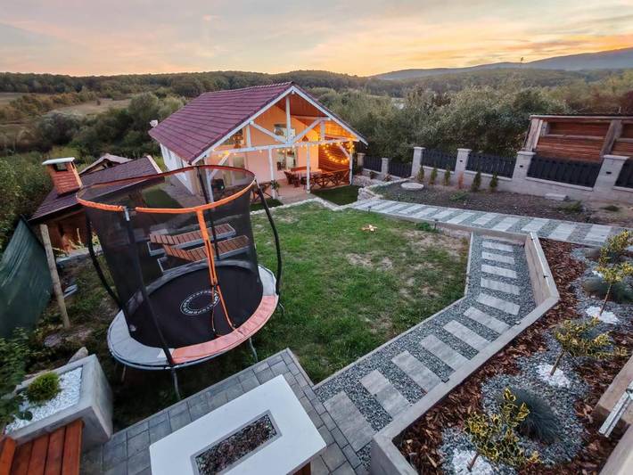 Location de vacances pour 12 personnes, avec jardin, animaux acceptés à Alba (Romania)