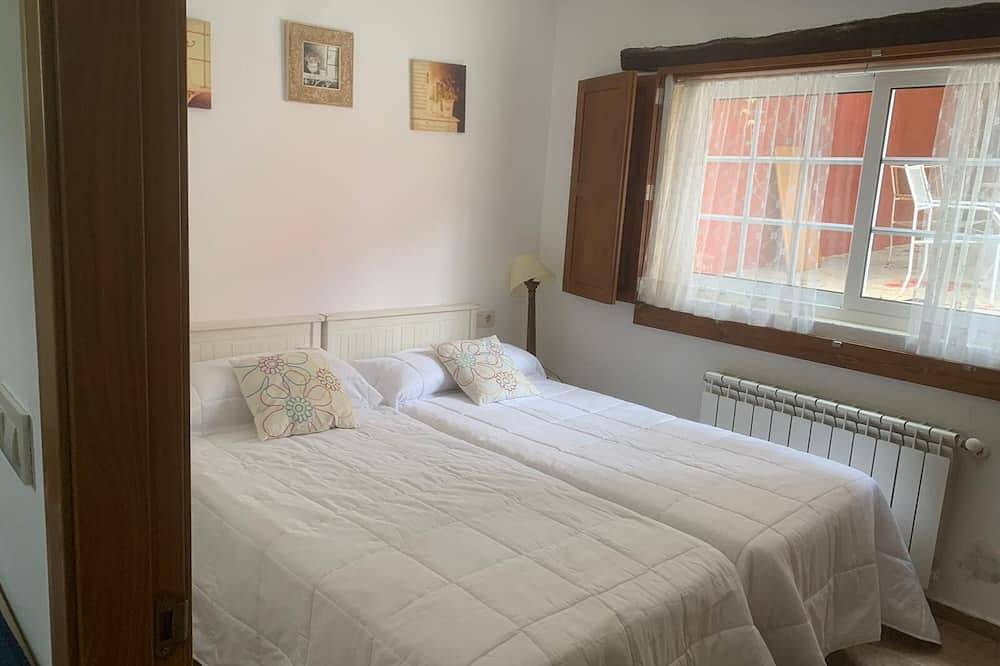 Casa Romeo Gehäuse in typisch galicischer Architektur in Brión, La Coruña Provinz