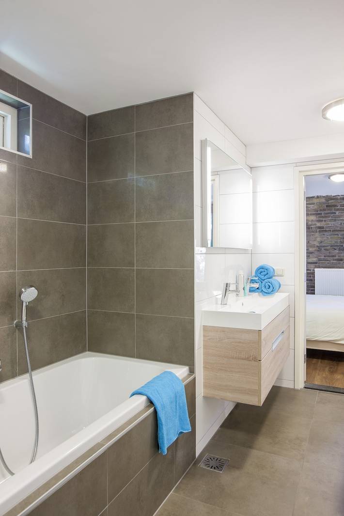 Location de vacances pour 5 personnes, avec bassin pour enfant ainsi que jardin et terrasse à Assen - 2