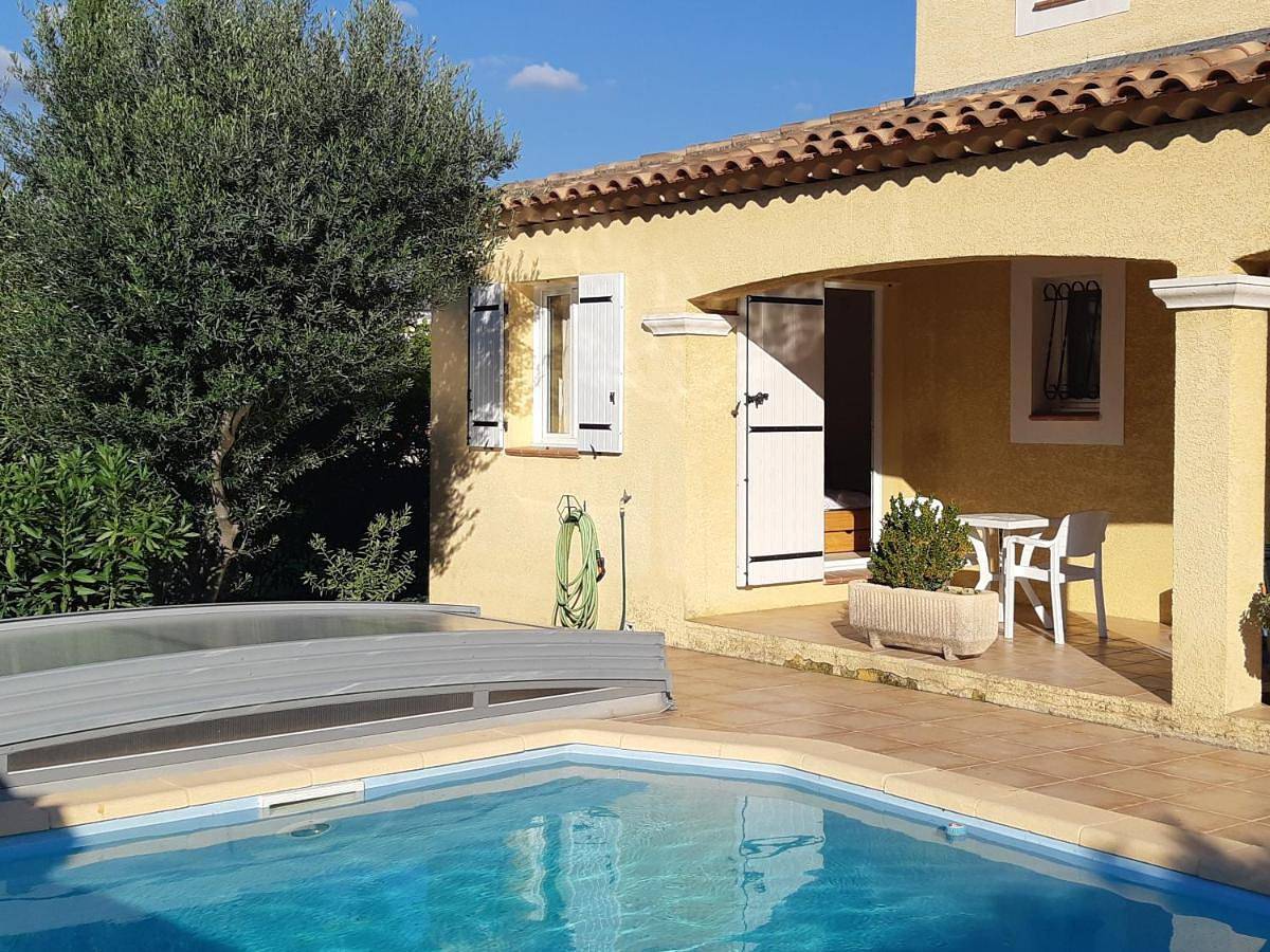 Chambre privée avec Piscine in Marseille, Parc national des Calanques