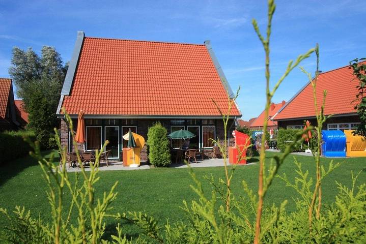 Ferienhaus für 6 Personen, mit Terrasse und Garten in Hooksiel