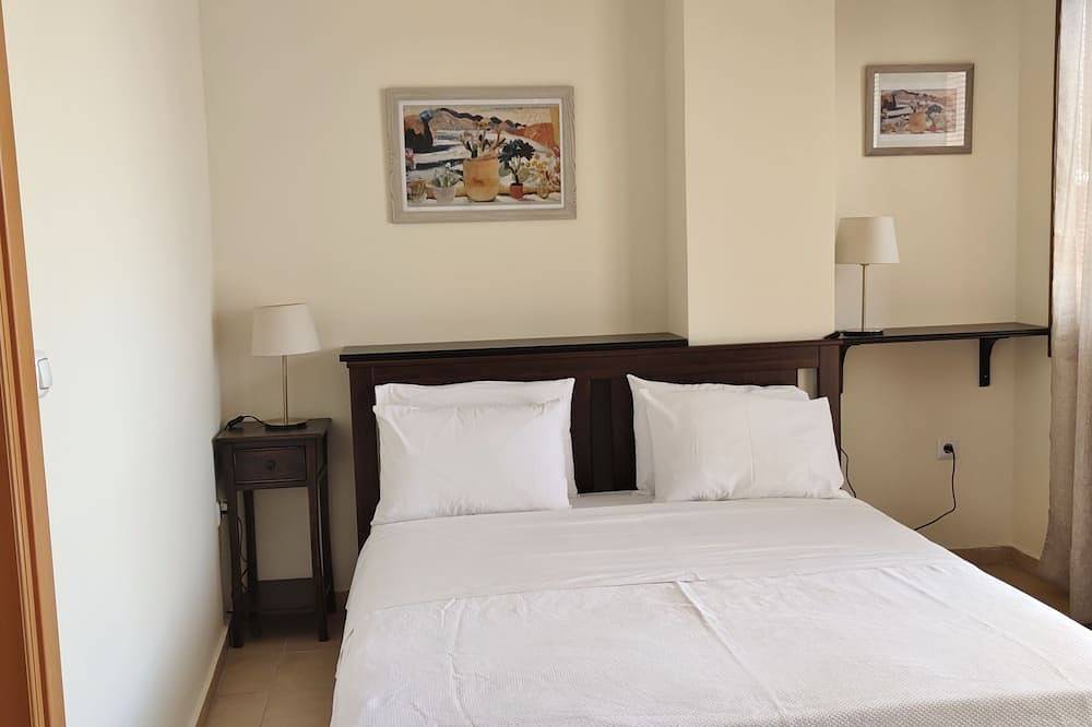 Ganze Wohnung, Kripis Apartment No6, Thessaloniki, with separate room. in Thessaloniki und Umgebung
