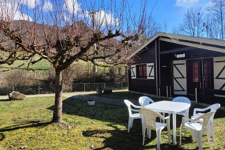 Gîte pour 5 personnes, avec Jardin à Saurat