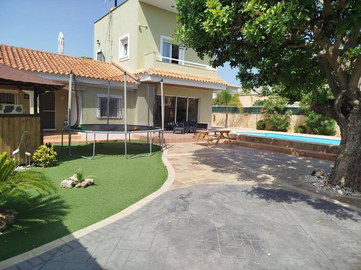Lagreenhouse in Llíria, Valencia Provinz
