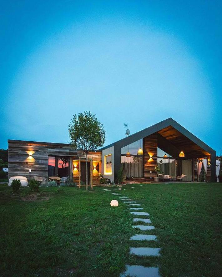 B&b per 2 persone, con Idromassaggio e Terrazza nonché Giardino e Panorama a Gavardo