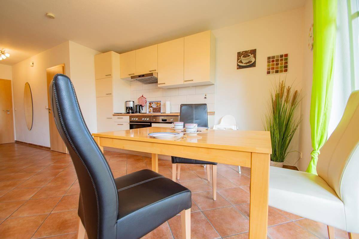 Ganze Wohnung, Komfortables Domizil Mare 31 – Meeresbrise mit Terrasse und Balkon in Norddeich in Strand Norddeich, Norddeich