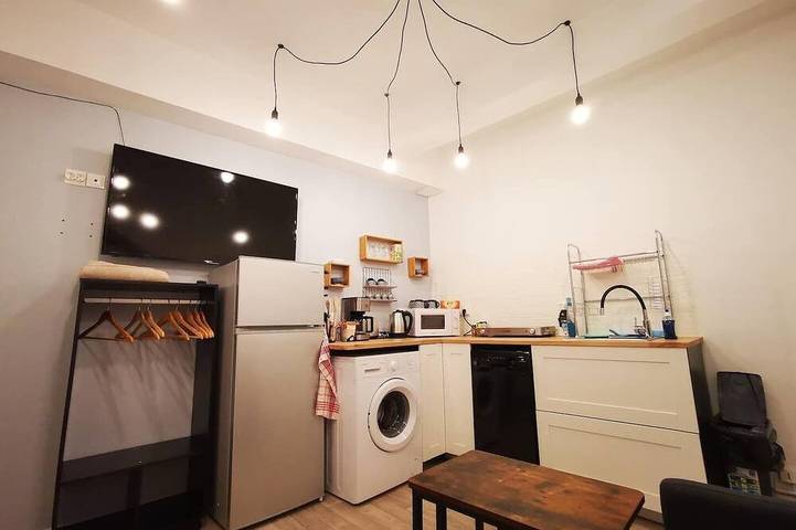 Ganze Wohnung, Studio City Center Rive de Gier | Netflix Wifi Ideal Displacement Pro in Rive-de-Gier, Regionaler Naturpark Pilat