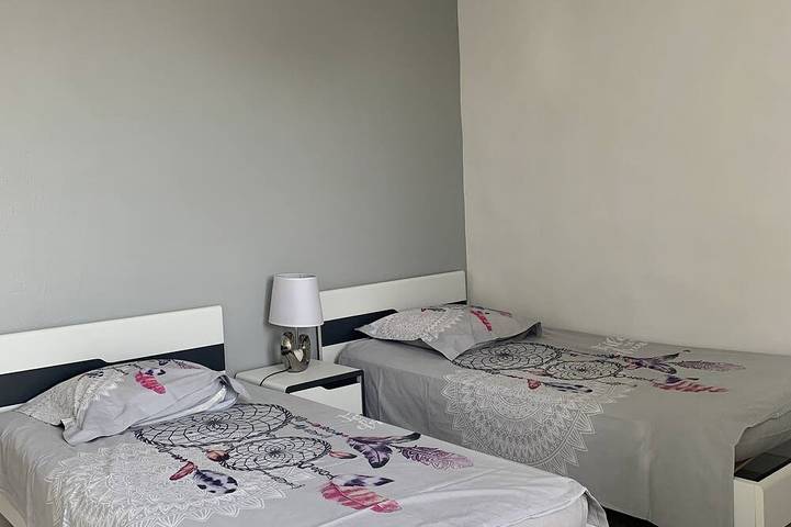 Location de vacances pour 4 personnes, avec piscine ainsi que balcon et jardin à Le Crès - 4