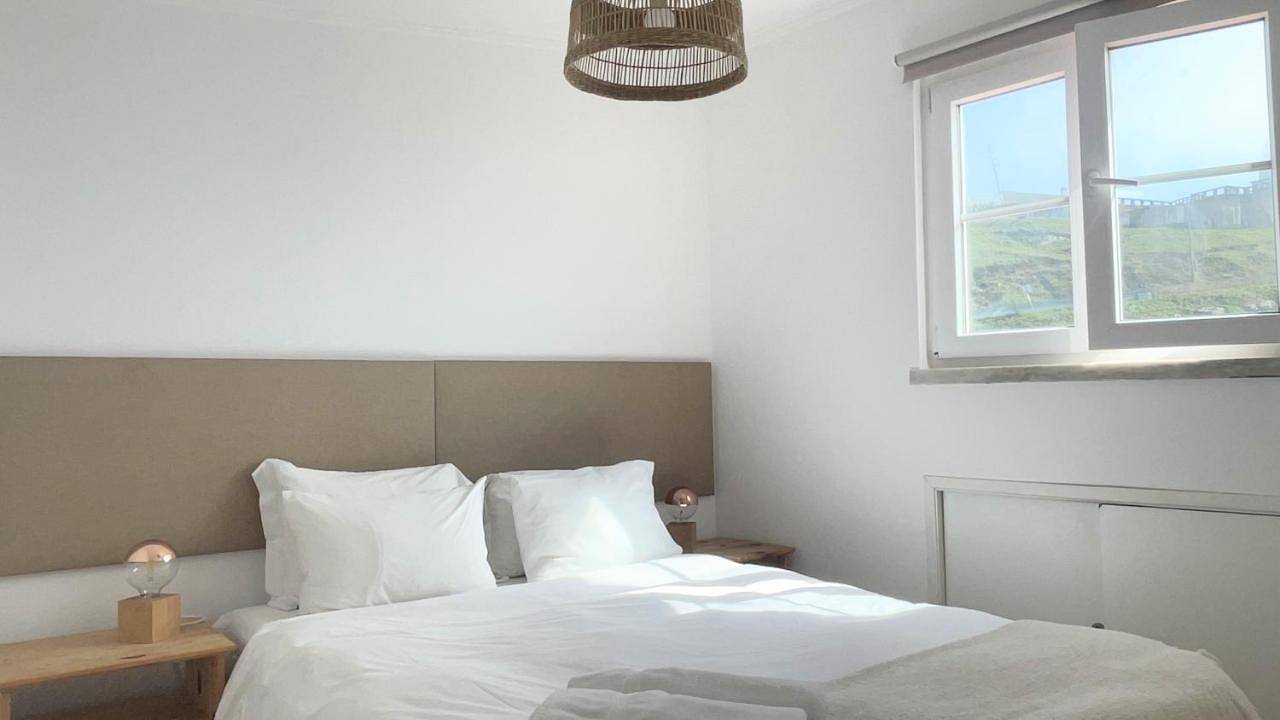 Azenhas do Mar Beach House in Azenhas do Mar, Costa de Lisboa