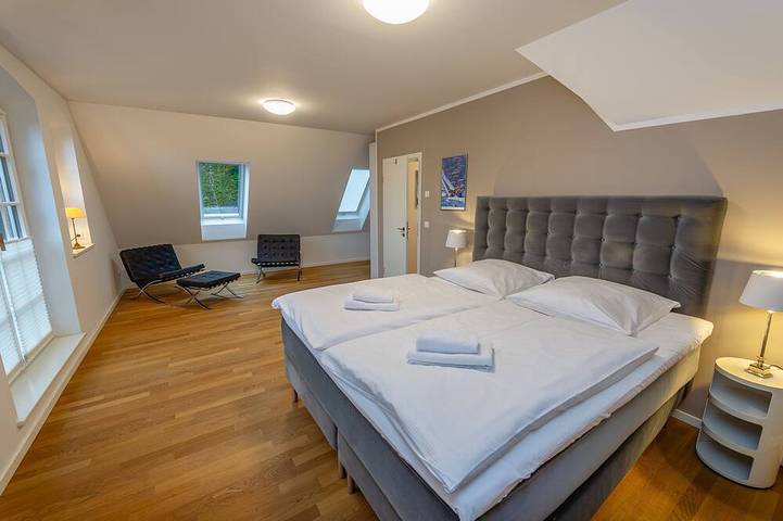 Ferienhaus für 8 Personen, mit Garten und Terrasse sowie Sauna und Whirlpool, mit Haustier in Middelhagen - 2