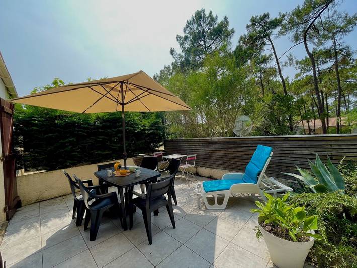 Location de vacances pour 4 personnes, avec terrasse à Lacanau - 2
