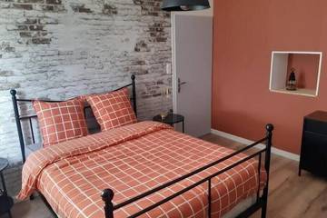 Gîte pour 4 personnes, avec terrasse et jardin dans Pagny-la-Ville