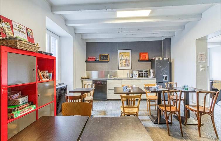 Location de vacances pour 38 personnes à Lacroix-Barrez - 3