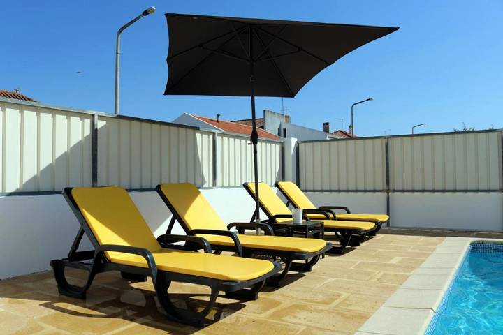 Location de vacances pour 3 personnes, avec piscine et jardin à Castro Verde - 2