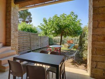 Gîte pour 6 personnes à Calcatoggio