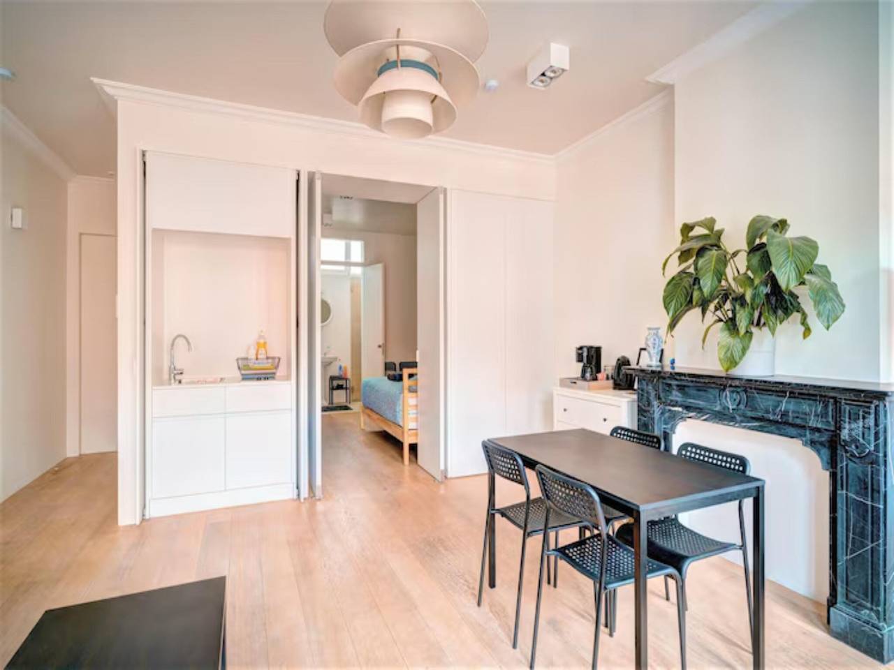 Apartamento entero, Encantador y luminoso Stone Lodge in Amberes, Región de Amberes