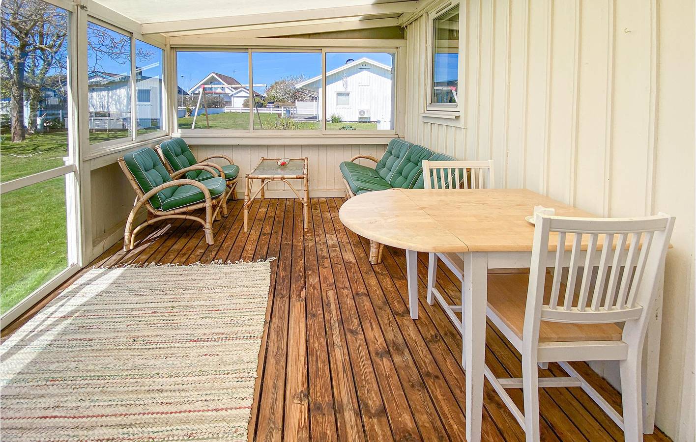 Ferienhaus für 6 Personen mit Terrasse in Falkenbergs und Umgebung