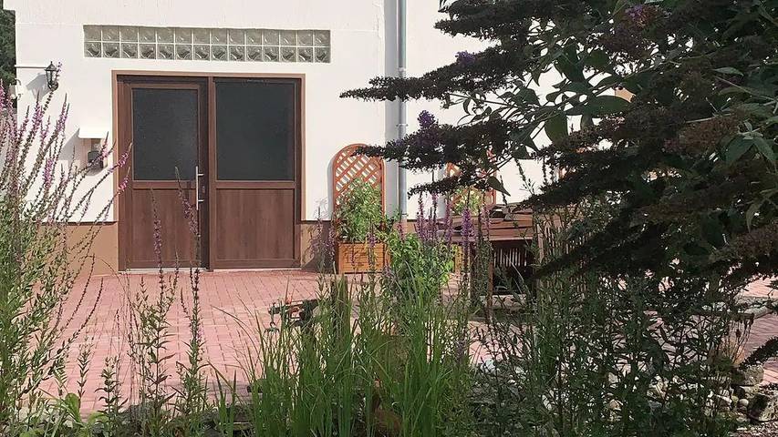 Ferienwohnung für 6 Personen, mit Garten