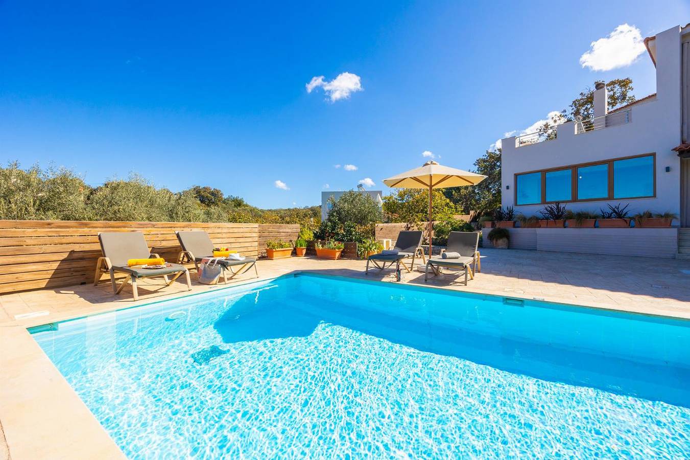 Villa Aspa in Prines, Nikiforos Fokas