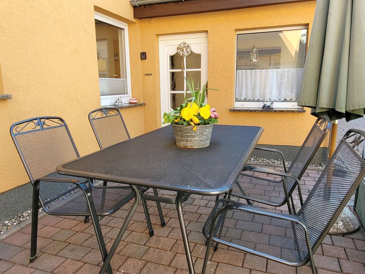 Ganze Ferienwohnung, Ferienwohnung Muschelbank - Ferienwohnung Muschelbank (Erdgeschoss) in Stralsund, Stralsund Umland