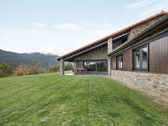 Casa rural para 8 personas, con Jardín en La Pobla de Lillet - 2