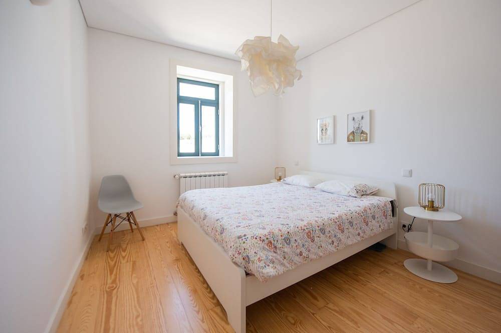 Casa São João a 400 Metros da Praia com Jardim in Arcozelo, Distrito de Porto