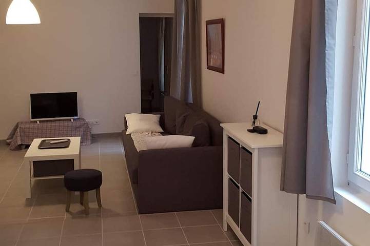 Gîte pour 4 personnes dans Office De Tourisme Du Pays Des Sorgues Et Des Monts De Vaucluse - 4