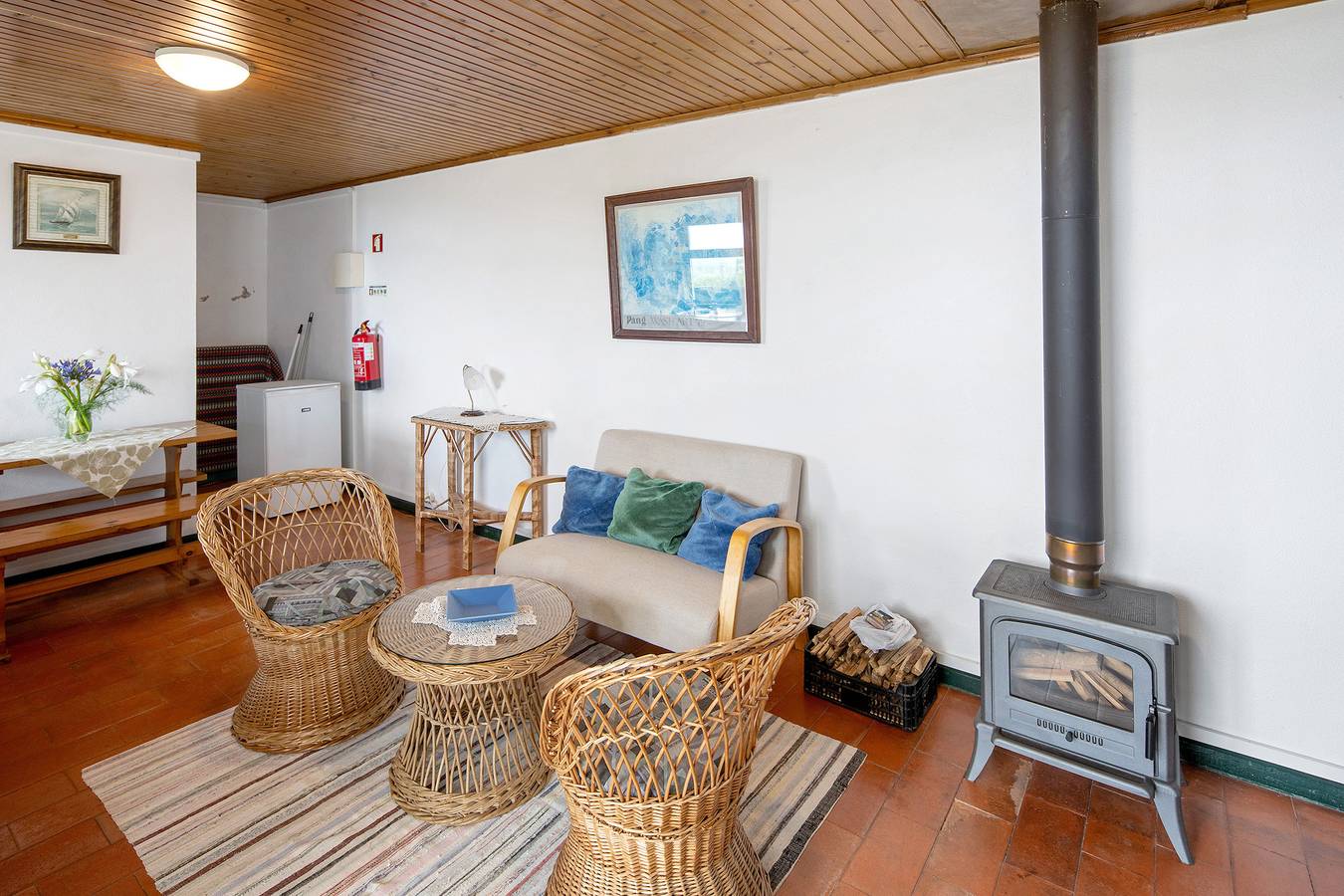 Ganze Wohnung, Ferienwohnung 'Chá' mit Meerblick, Gemeinschaftsterrasse und Wi-Fi in São Miguel Island, Nordeste