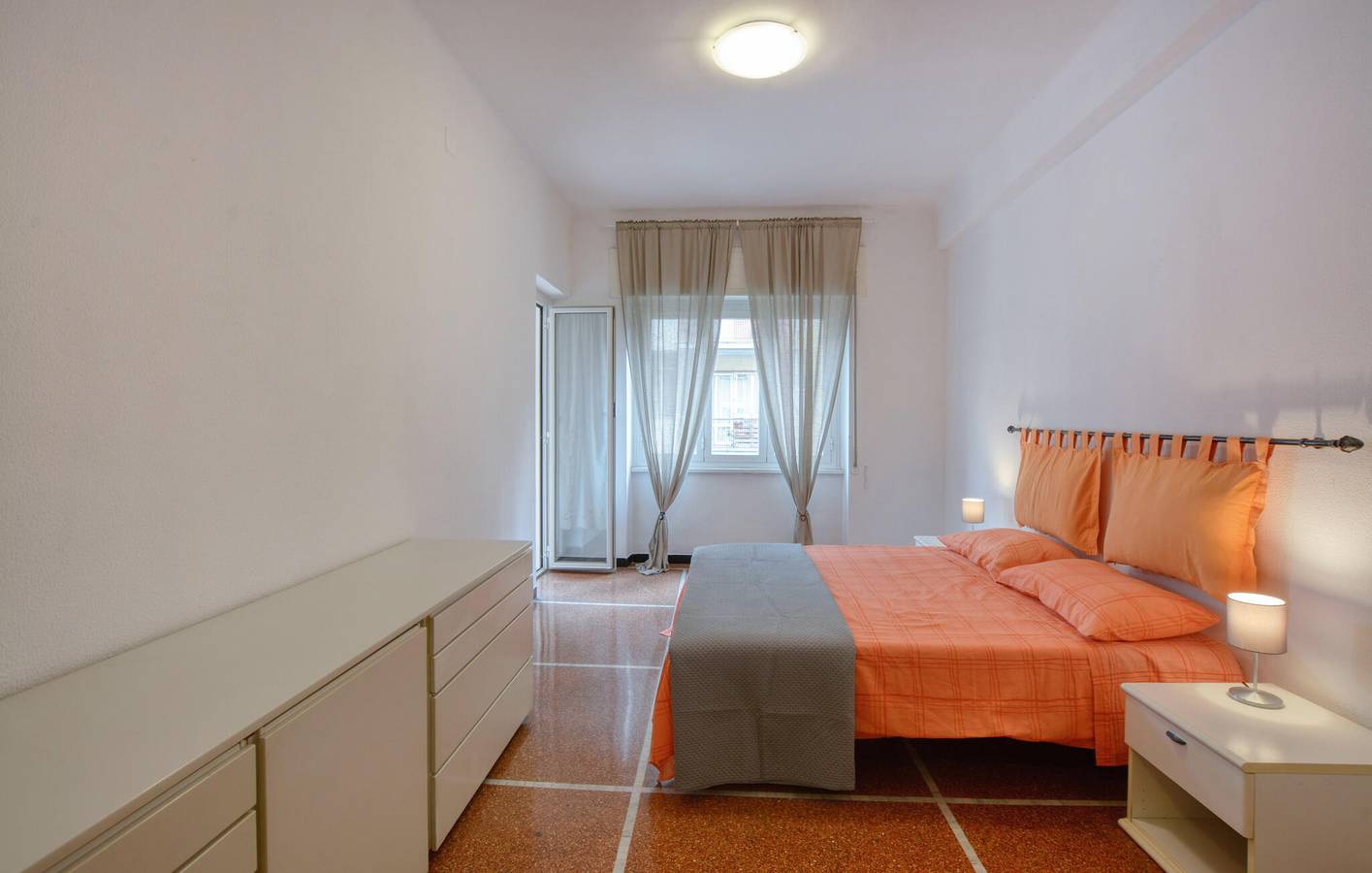 Ganze Ferienwohnung, Gemütliches Apartment am Strand mit kostenlosem WiFi und Heizung in Recco, Riviera di Levante