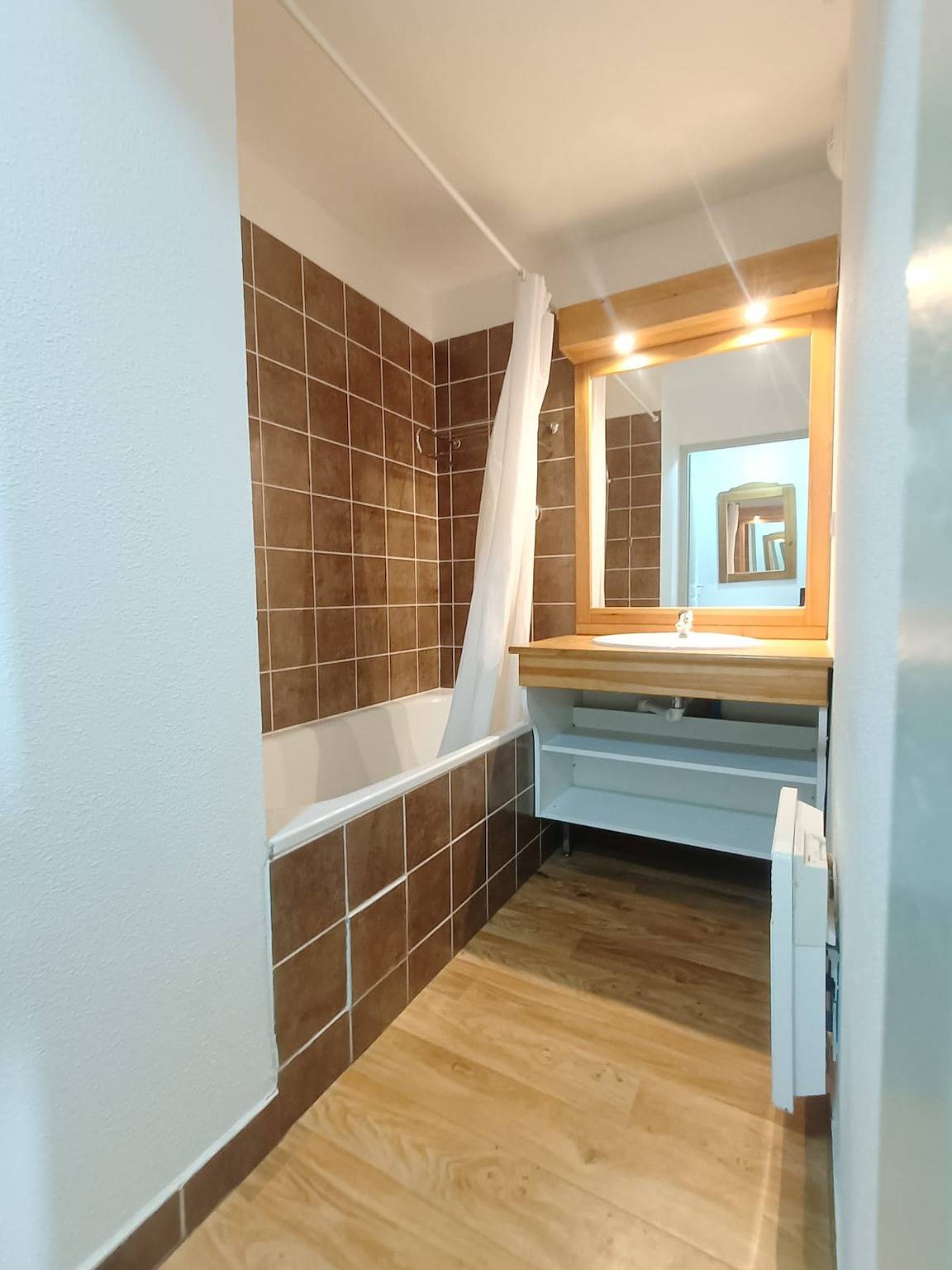 Geheel appartement, Apartment for 6 to 8 People in Albiez-Montrond in Col du Mollard, Albiez-Montrond