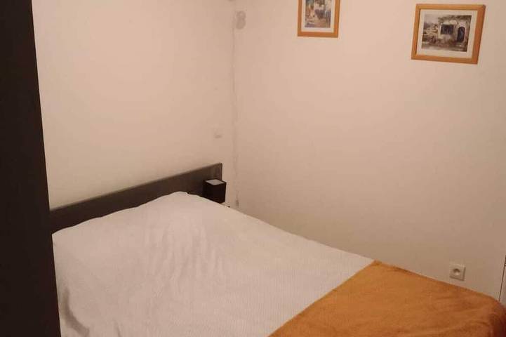 Location de vacances pour 6 personnes, avec terrasse ainsi que piscine et jardin dans Réserve naturelle du Courant d'Huchet - 3