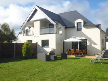Gîte pour 8 personnes, avec jardin et terrasse à Erdeven